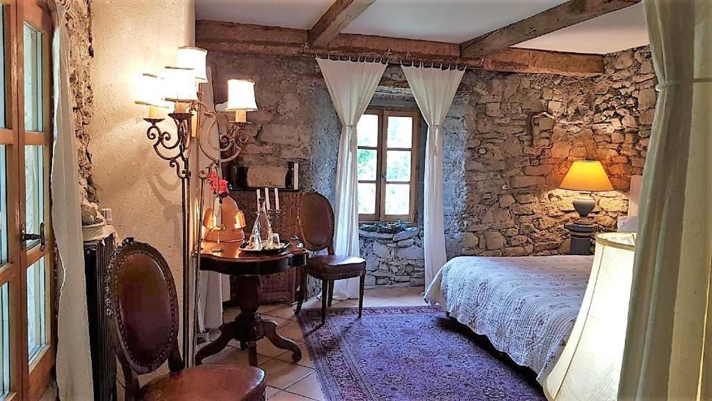 Domaine De Lara Bed and Breakfast Barcelonnette Εξωτερικό φωτογραφία