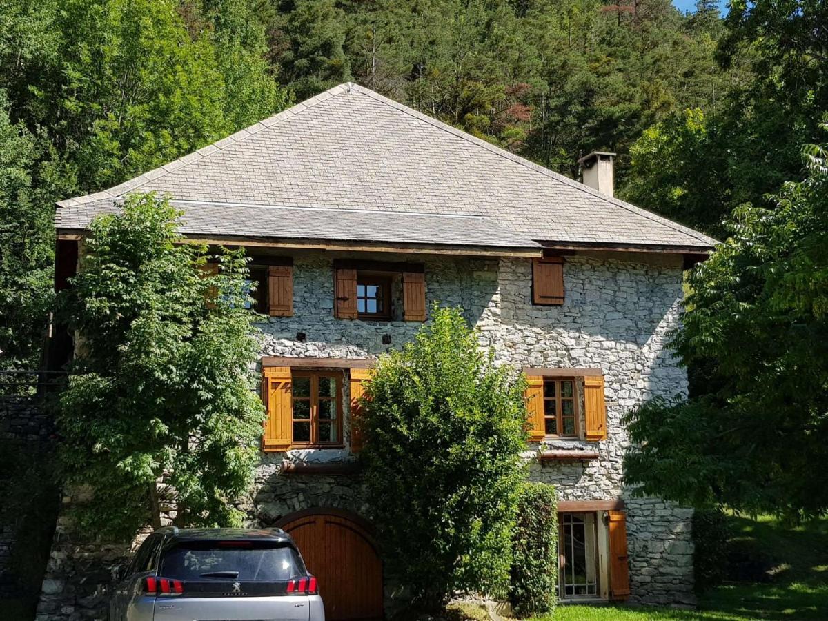 Domaine De Lara Bed and Breakfast Barcelonnette Εξωτερικό φωτογραφία