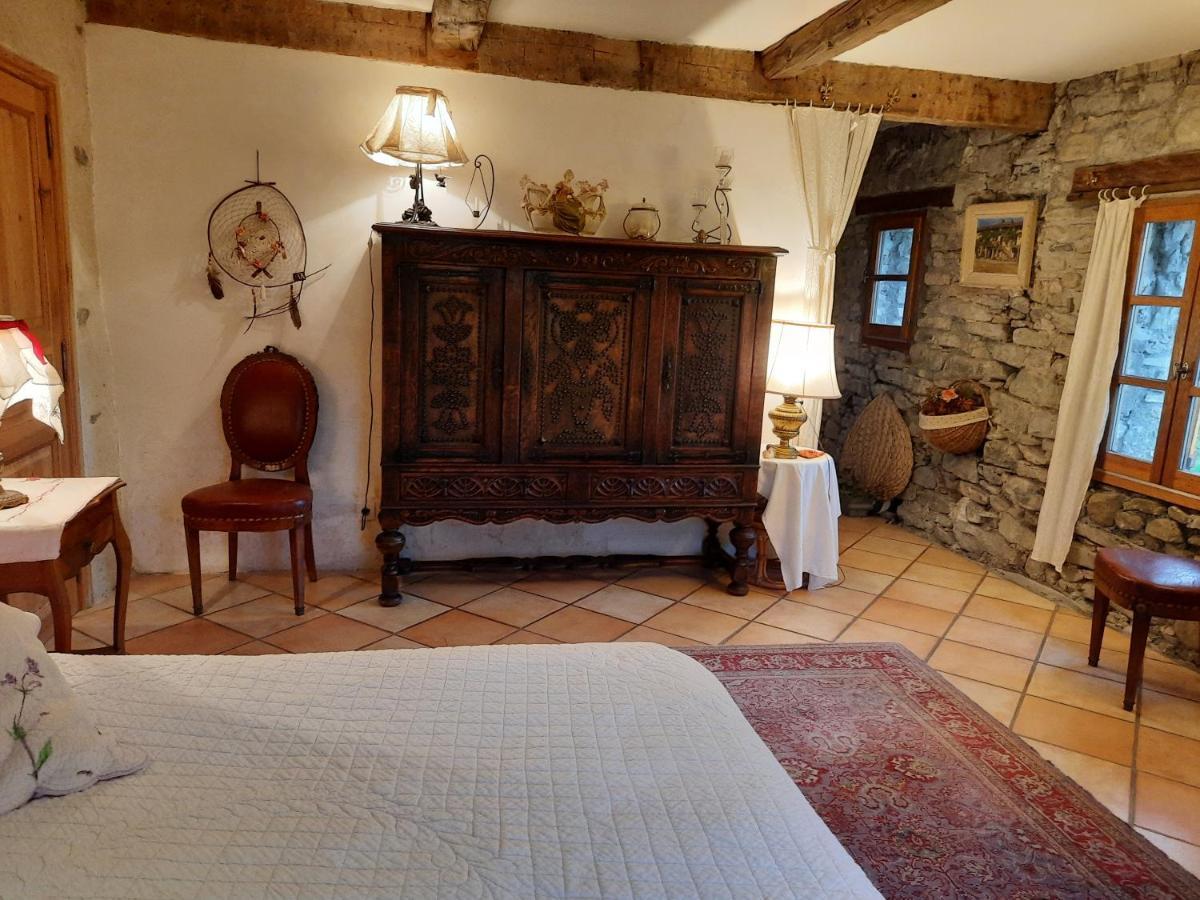 Domaine De Lara Bed and Breakfast Barcelonnette Εξωτερικό φωτογραφία