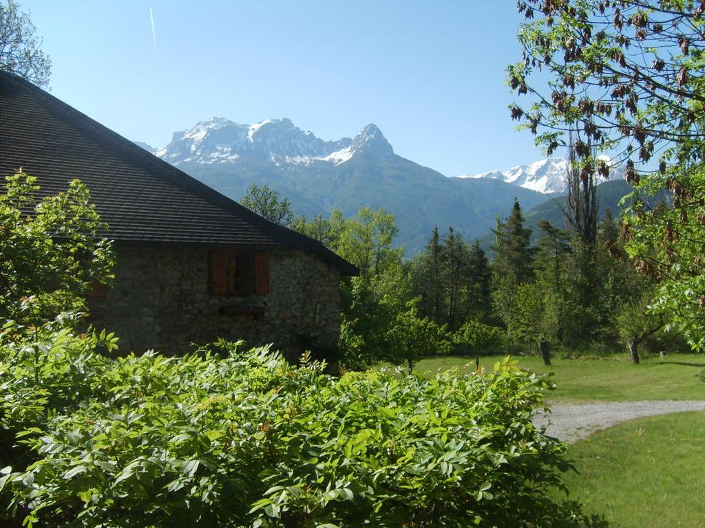 Domaine De Lara Bed and Breakfast Barcelonnette Εξωτερικό φωτογραφία