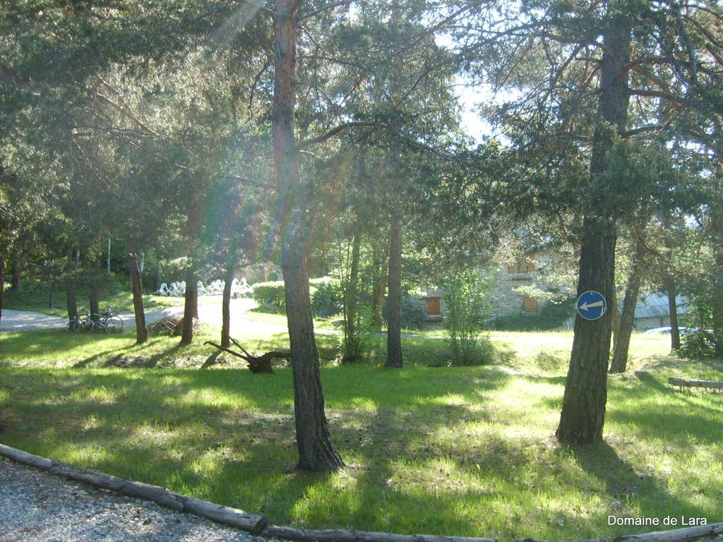 Domaine De Lara Bed and Breakfast Barcelonnette Εξωτερικό φωτογραφία